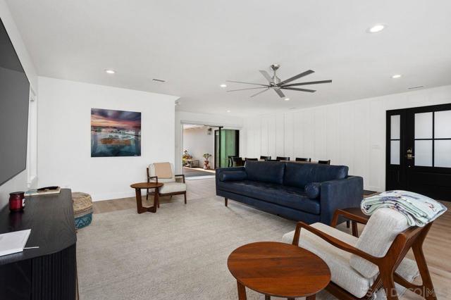Image 7 of 40 For 5301 Los Robles