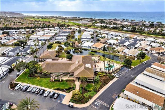 7241 San Luis St, Carlsbad CA: https://media.crmls.org/mediaz/d0b06f3e-84ad-4b2c-8041-ec423b6eefe3.jpg