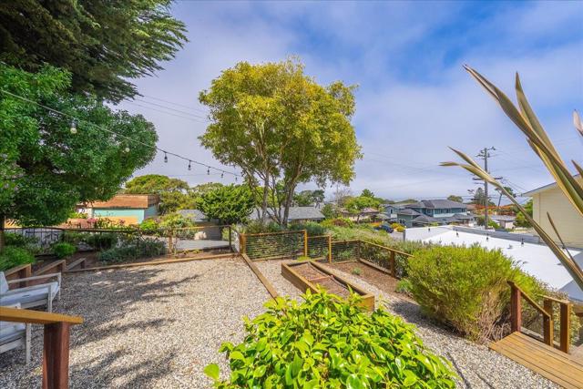 799 Grace Street, Monterey CA: https://media.crmls.org/mediaz/d0b29560-7b78-45b7-b2d8-e287be089e87.jpg