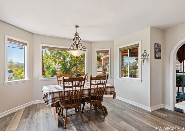 23849 Gymkhana RD, Ramona CA: https://media.crmls.org/mediaz/d0b3c96c-6a8e-4da2-8753-690655a6af00.jpg