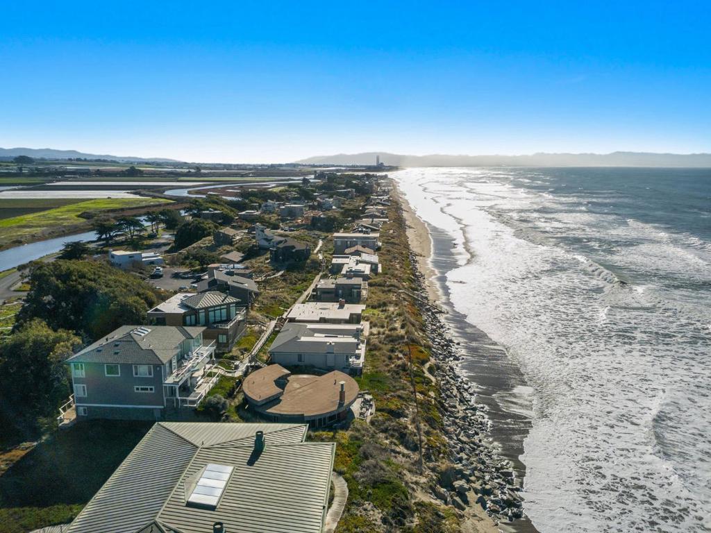 60 Avocet Circle