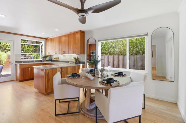 574 Wellington Drive, San Carlos CA: https://media.crmls.org/mediaz/d0b3db12-d577-4777-8957-6372d3bd25cf.jpg