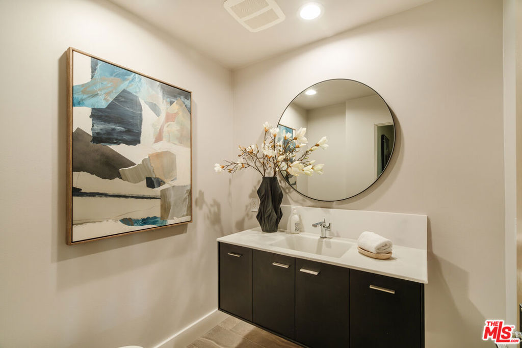 13866 Valley Vista BoulevardSherman Oaks img 16
