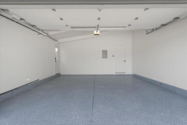 1362 Egret Drive, Sunnyvale CA: https://media.crmls.org/mediaz/d0b5a0bc-7a71-45e8-8e3a-860b3b40270d.jpg
