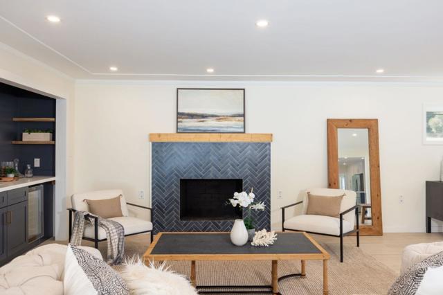 840 Frenchmans Creek Road, Half Moon Bay CA: https://media.crmls.org/mediaz/d0b5cb1a-7f7b-461e-9692-763a17af77b4.jpg