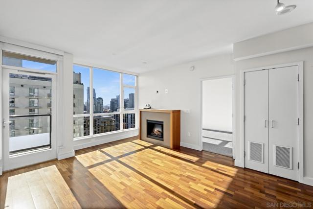 Details for 325 7th Ave  1506, San Diego, CA 92101
