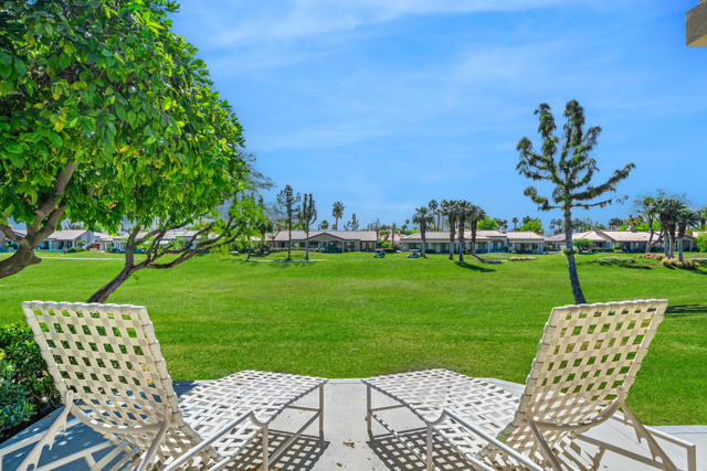 79835 Pecan, La Quinta CA: https://media.crmls.org/mediaz/d0b78db7-680d-4cd2-b64f-8e7e0838e848.jpg
