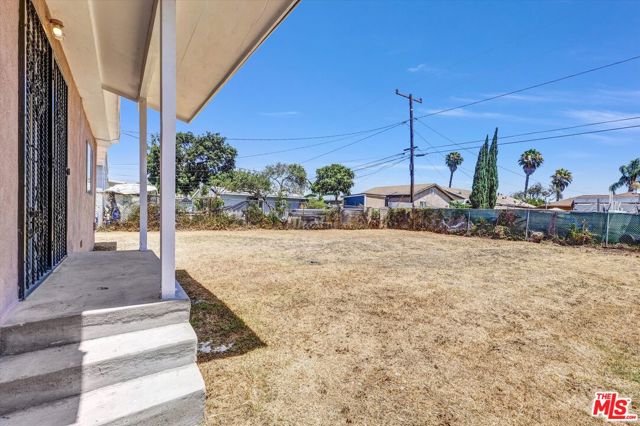 1026 Harlan Avenue, Compton, California 90220, 3 Bedrooms Bedrooms, ,1 BathroomBathrooms,Single Family Residence,For Sale,Harlan,24405887