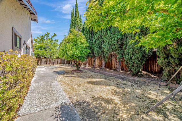 668 Litton Court, Sunnyvale CA: https://media.crmls.org/mediaz/d0b82f5e-584b-4cfd-8b31-ea3d8c590e1e.jpg