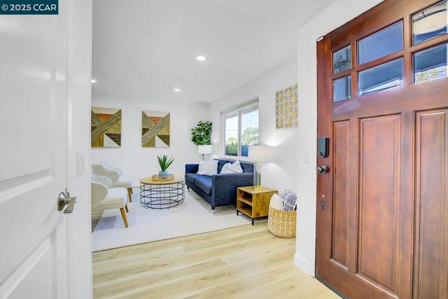 166 Madelia Place, San Ramon CA: https://media.crmls.org/mediaz/d0b8b4c1-e68e-422d-9863-4ba088cfe664.jpg