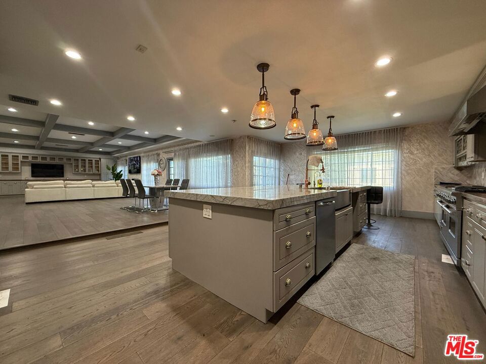 MLS #26956855 image #14