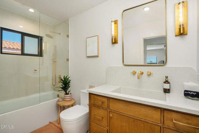 Detail Gallery Image 11 of 21 For 5135 W Wooley Rd #3,  Oxnard,  CA 93035 - 1 Beds | 1 Baths