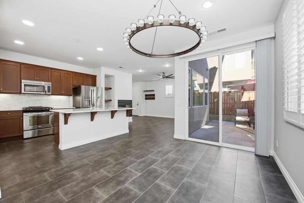 2284 Durango Way - photo 11