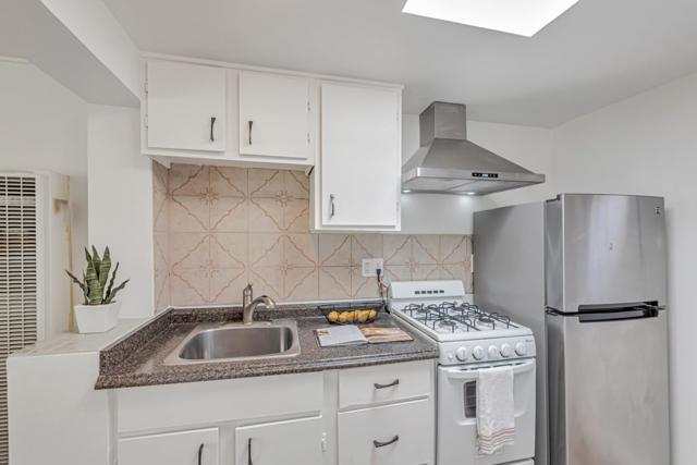 533 Flagg Avenue, San Jose CA: https://media.crmls.org/mediaz/d0bc23f7-b1c8-4f31-ba8e-14d49ccd03d6.jpg