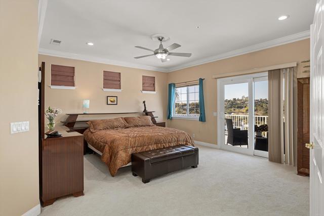 Detail Gallery Image 18 of 47 For 1751 Monte Vista Dr, Vista,  CA 92084 - 5 Beds | 3/1 Baths