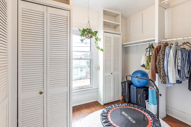 543 Spruce Avenue, Pacific Grove CA: https://media.crmls.org/mediaz/d0bec866-7924-4472-ba72-c705ab842b2a.jpg