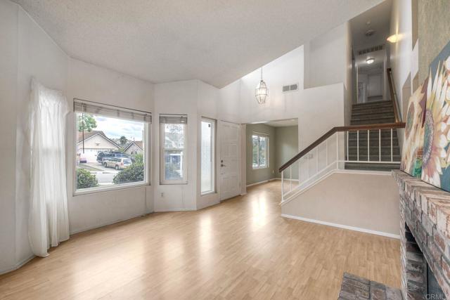 1428 Eastview Court, Oceanside CA: https://media.crmls.org/mediaz/d0bef36e-b134-4910-96b6-a83e05931d85.jpg