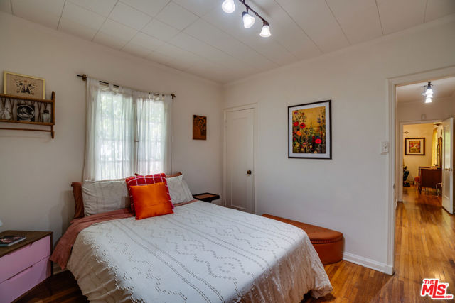 523 S Coronado Street, Los Angeles CA: https://media.crmls.org/mediaz/d0bff338-36ad-4233-ab3a-856efa09d0f8.jpg