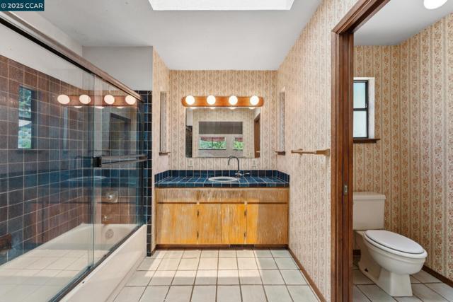 6201 Hillside Dr, El Sobrante CA: https://media.crmls.org/mediaz/d0c14a8b-d628-4599-a6e5-92d97610859a.jpg