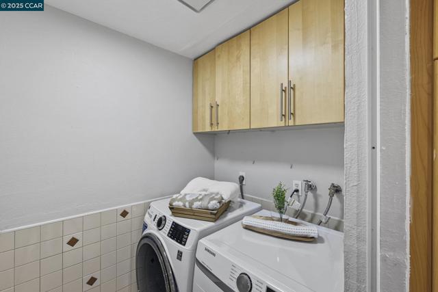 1117 Indian Summer Ct, San Jose CA: https://media.crmls.org/mediaz/d0c1c699-2d7d-4295-a915-c3b02c599e5f.jpg