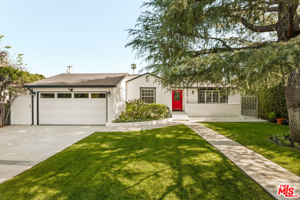 13854 Valleyheart Drive