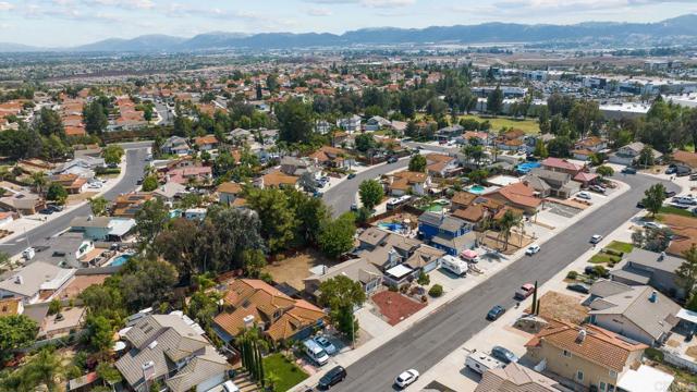 Detail Gallery Image 33 of 35 For 39938 Pearl Dr, Murrieta,  CA 92563 - 3 Beds | 2 Baths