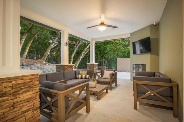 33 Polo Heights Road, Scotts Valley CA: https://media.crmls.org/mediaz/d0c431cd-5752-45c9-b4e0-9547b81a1c3a.jpg