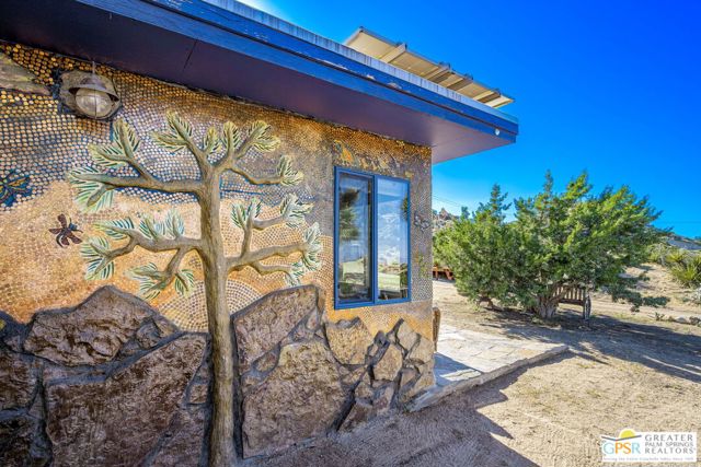 5845 Cholla Avenue, Yucca Valley, California 92284, 4 Bedrooms Bedrooms, ,3 BathroomsBathrooms,Single Family Residence,For Sale,Cholla,24386627