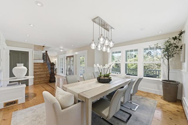 1353 Edgewood Road, Redwood City CA: https://media.crmls.org/mediaz/d0c45b19-4270-45a0-a6a8-73f88bca13eb.jpg