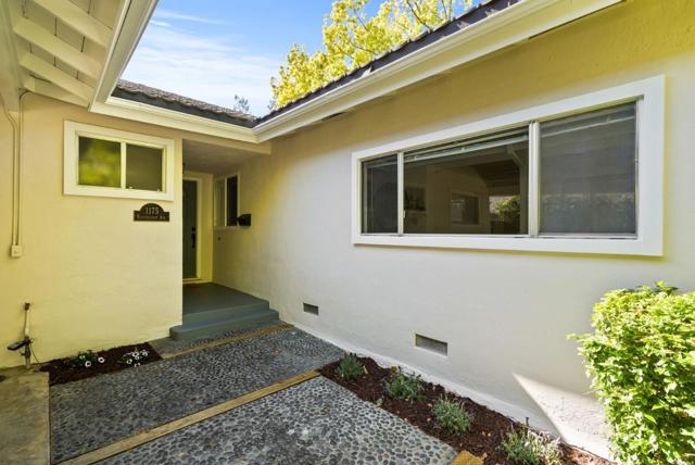 Image 4 of 54 For 1175 Ravenscourt Avenue