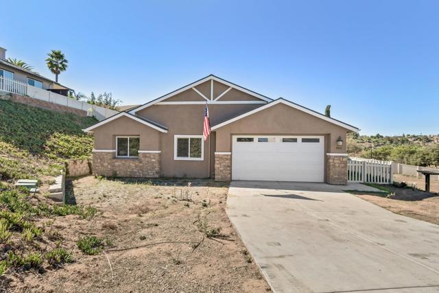 Detail Gallery Image 2 of 34 For 9212 Rickie Rd, Lakeside,  CA 92040 - 4 Beds | 2 Baths