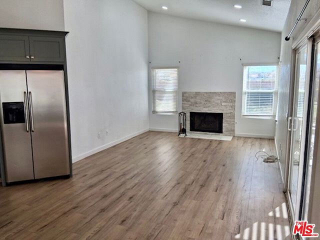 4026 Kona Court, Palmdale CA: https://media.crmls.org/mediaz/d0c9634a-2bd4-424d-a07f-1877869b3cb4.jpg