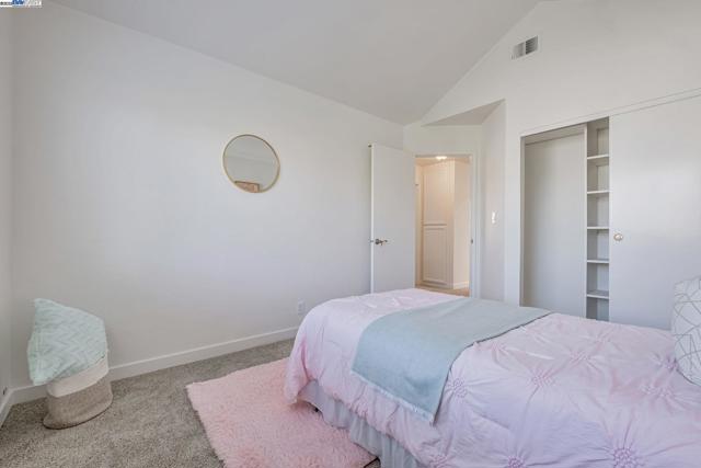 34319 Platinum Ter, Fremont CA: https://media.crmls.org/mediaz/d0c9c9f0-b24e-4ecc-afe7-92286a330fea.jpg