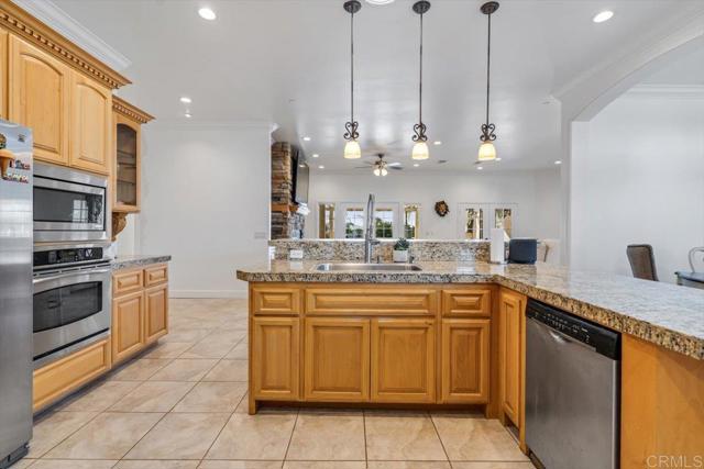 Image 9 of 74 For 3029 Victoria Drive