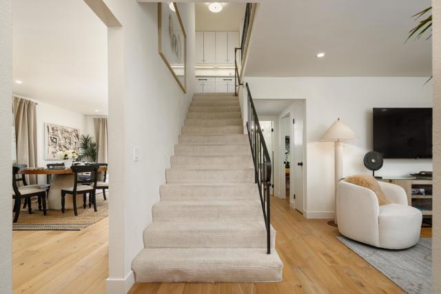 1221 Virginia Way, La Jolla CA: https://media.crmls.org/mediaz/d0ca9a32-31b2-45db-afe8-ff2e066f95f8.jpg