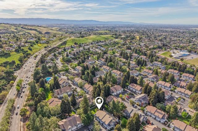 2890 Buena Crest Court, San Jose CA: https://media.crmls.org/mediaz/d0cbb22e-abe9-4a58-9df5-fa466b885d62.jpg