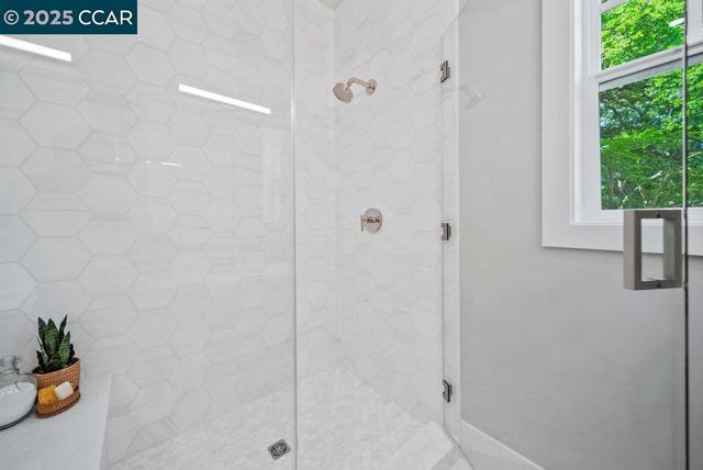 600 Hartz Ave, Danville CA: https://media.crmls.org/mediaz/d0cbc86c-35e9-43da-ab5b-52a52e8fa086.jpg