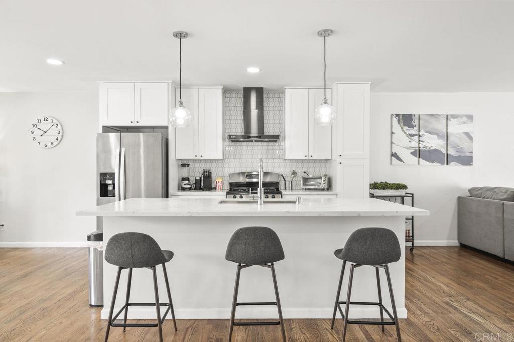 4625 Glacier Avenue - photo 8