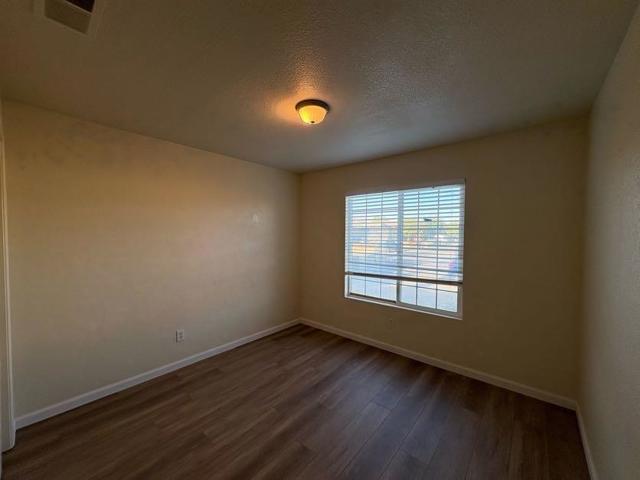2443 N Shoemaker Avenue, Merced CA: https://media.crmls.org/mediaz/d0cd0bf4-daf6-40ec-9050-050e74f22ae9.jpg