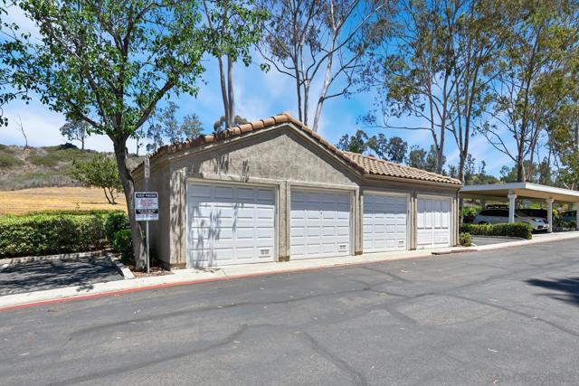 11048 Portobelo Dr, San Diego CA: https://media.crmls.org/mediaz/d0cd3988-a7de-491f-9ed9-4128cb7fee21.jpg