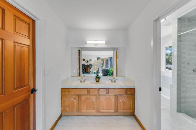 2529 Orchard Street, Soquel CA: https://media.crmls.org/mediaz/d0cdff82-e906-4800-b4ec-6fc05265f30d.jpg