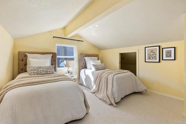 Detail Gallery Image 22 of 44 For 13822 Camino Del Suelo, San Diego,  CA 92129 - 4 Beds | 3 Baths