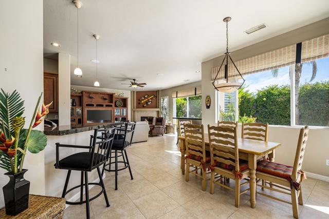 4 Hillcrest Drive, Palm Desert CA: https://media.crmls.org/mediaz/d0ce3d0f-3ba3-42b6-bd2e-0d5a7181fd20.jpg