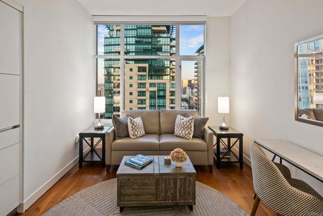 Detail Gallery Image 34 of 46 For 550 Front St #1401,  San Diego,  CA 92101 - 2 Beds | 2/1 Baths