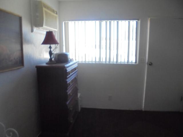 5682 Colorado River Road, Blythe CA: https://media.crmls.org/mediaz/d0cf1ab6-975e-4b3d-885f-de81b26616e3.jpg