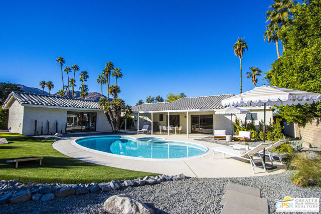 72827 Haystack Road, Palm Desert CA: https://media.crmls.org/mediaz/d0cf66d6-ac2c-4c2b-b29b-b215f872d991.jpg