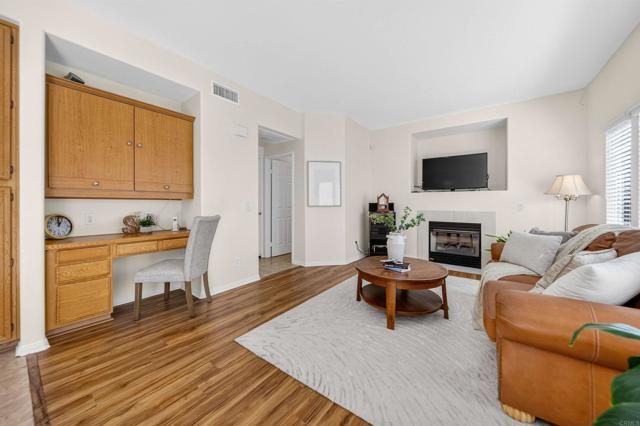 Detail Gallery Image 22 of 55 For 9783 Kika Ct, San Diego,  CA 92129 - 3 Beds | 2/1 Baths