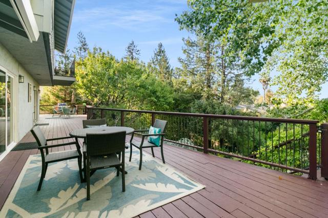 878 Hillcrest Drive, Redwood City CA: https://media.crmls.org/mediaz/d0d0c9c1-44a5-4460-8cd5-a09a6effba25.jpg