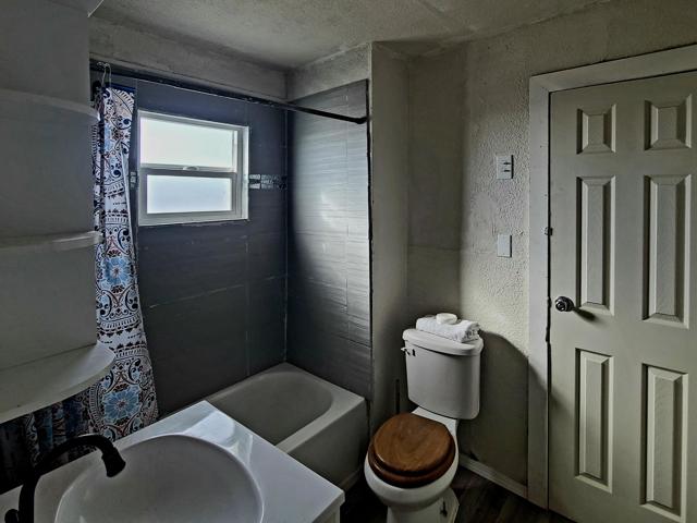 Image 5 of 16 For 261 5th Street