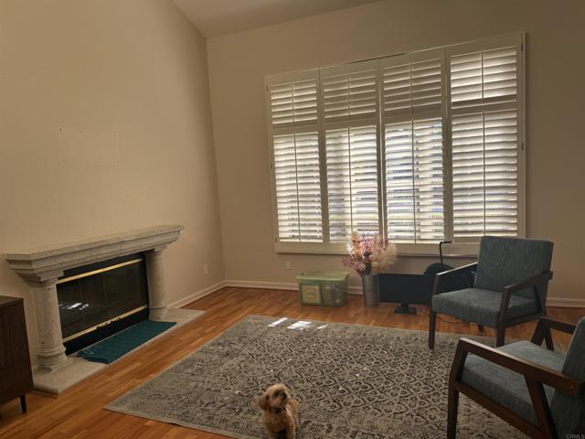 Detail Gallery Image 3 of 7 For 4980 Beauchamp Ct, San Diego,  CA 92130 - 6 Beds | 5 Baths